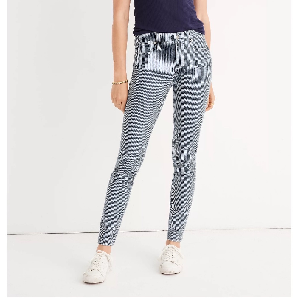 9" Mid-Rise Skinny Jeans in Piper Stripe | Size 30